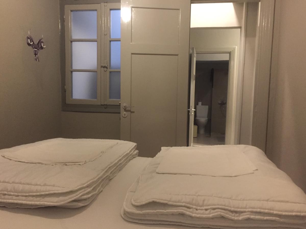 Nubian Hostel Афины Экстерьер фото